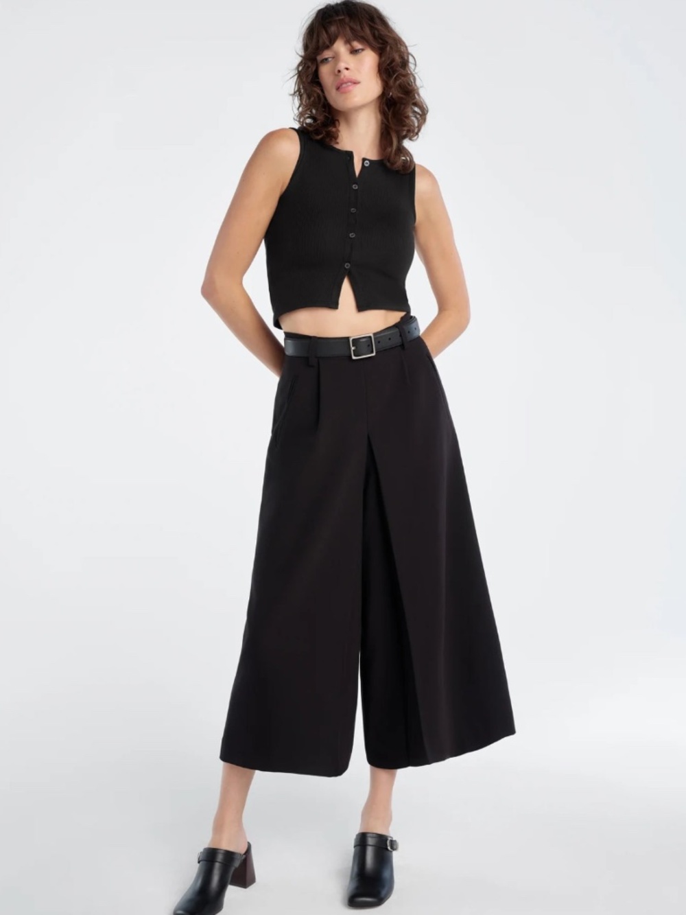 The Nicole Culotte ~ Black